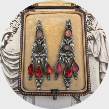 Load image into Gallery viewer, Georgian Foiled Quartz Girandole Earrings