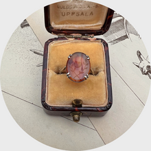 Load image into Gallery viewer, Silver &amp; Agate Heart Intaglio Ring